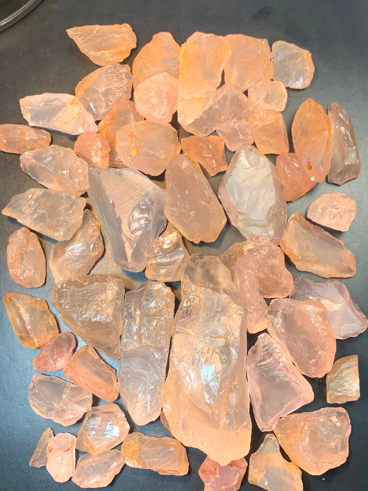 Facet rough Rose quartz - Image 2