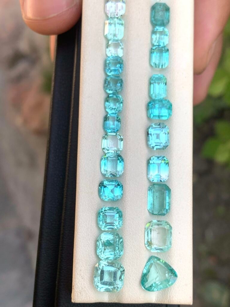 Exceptional lagoon tourmalines 26 cts from Afghanistan