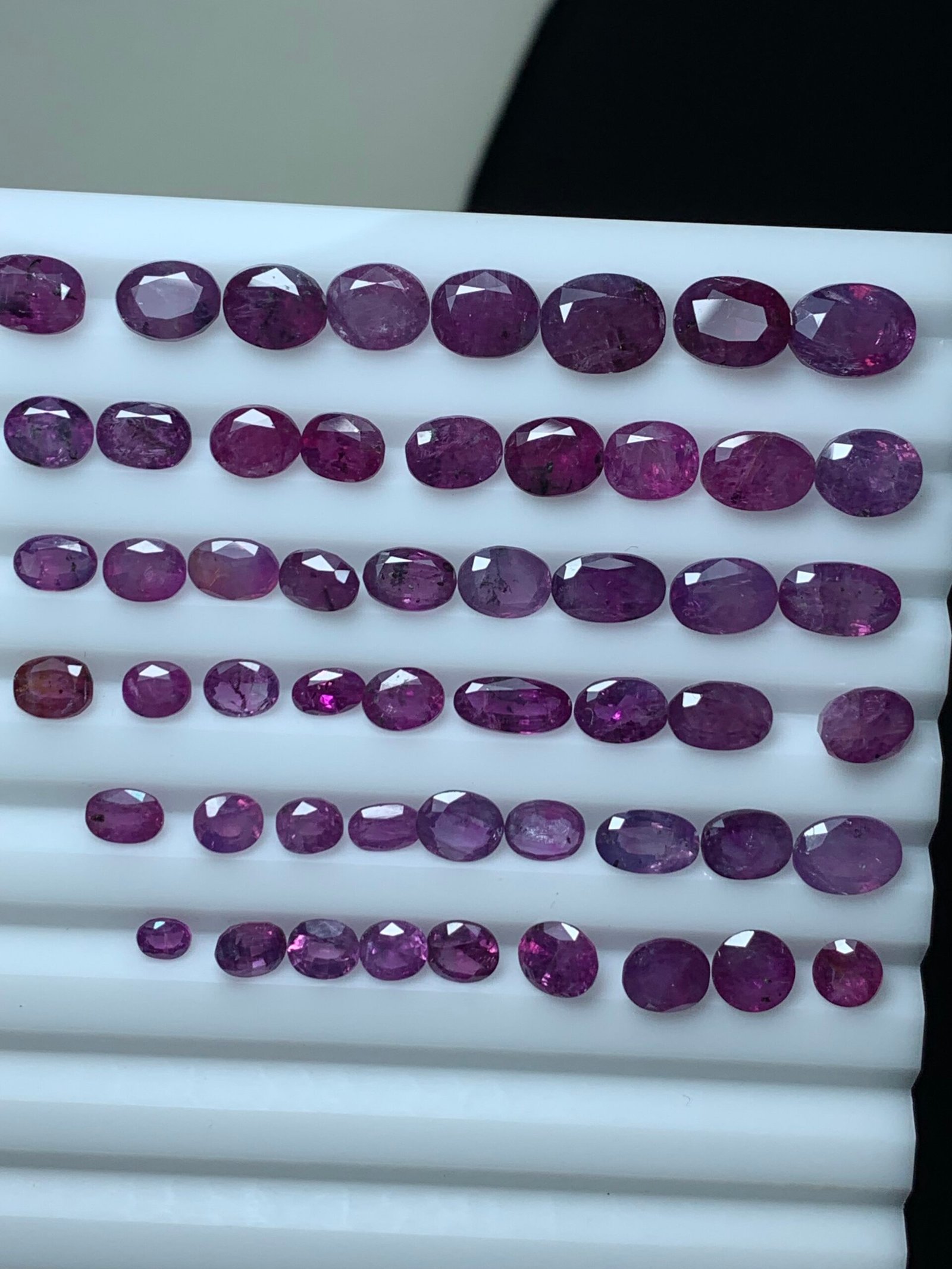 Fine quality Kashmir Sapphires. 64 carats - Image 6