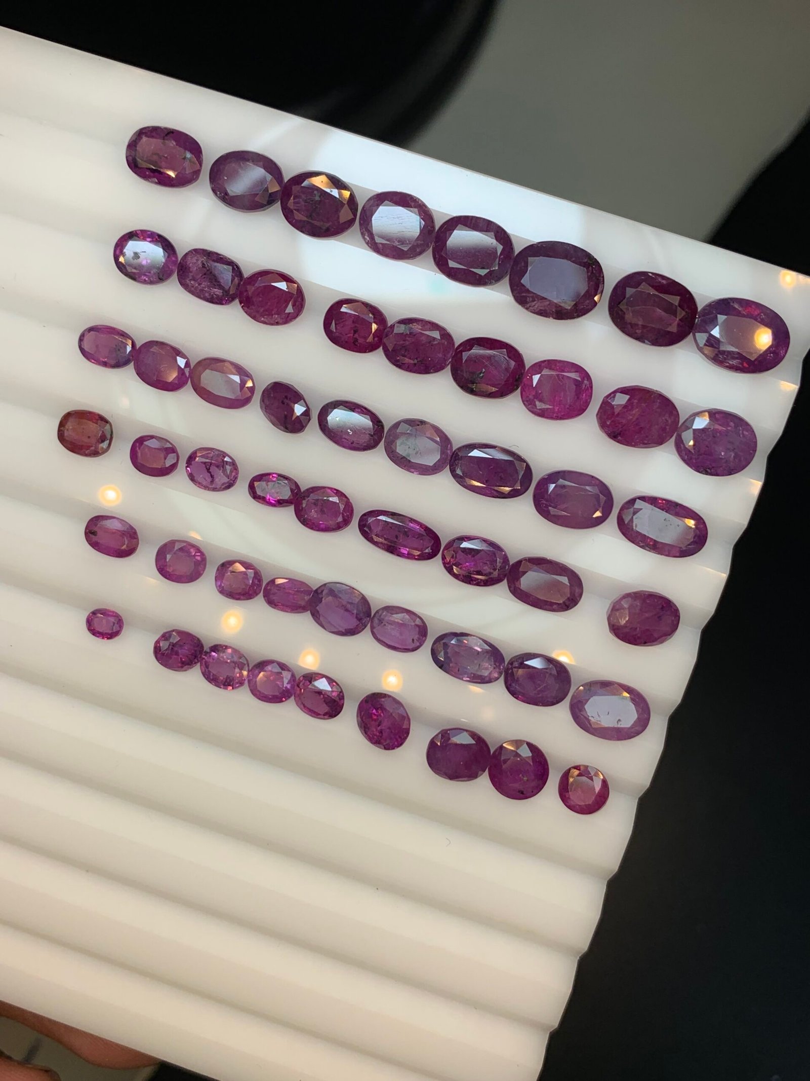 Fine quality Kashmir Sapphires. 64 carats - Image 7