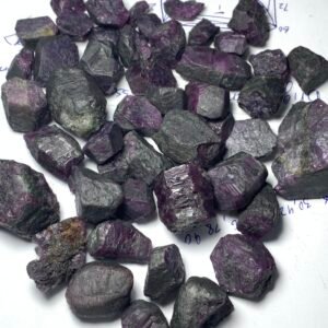 Rough corundum sapphire 200 g