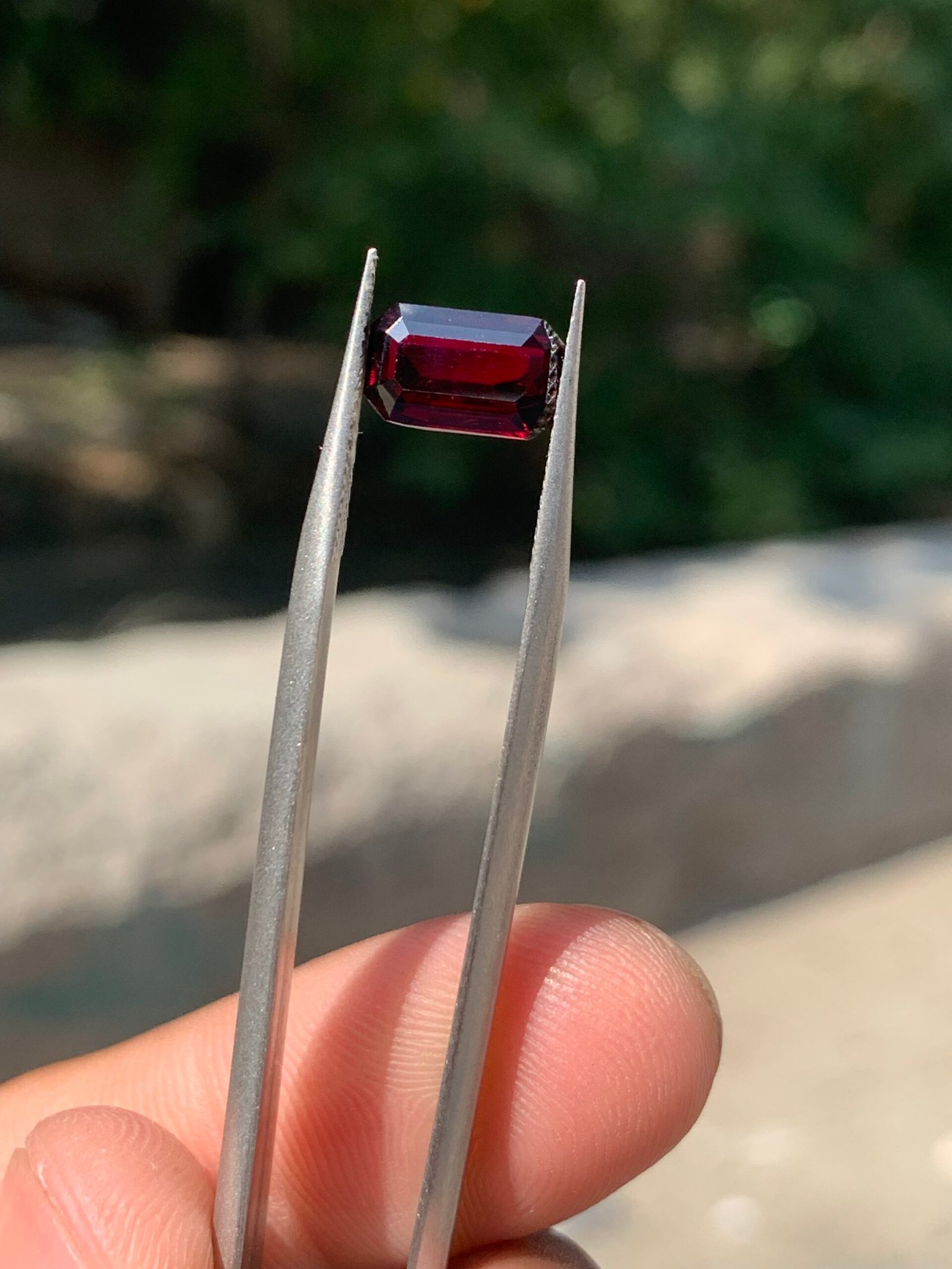 VVS quality pigeon blood ruby 2 ct - Image 4