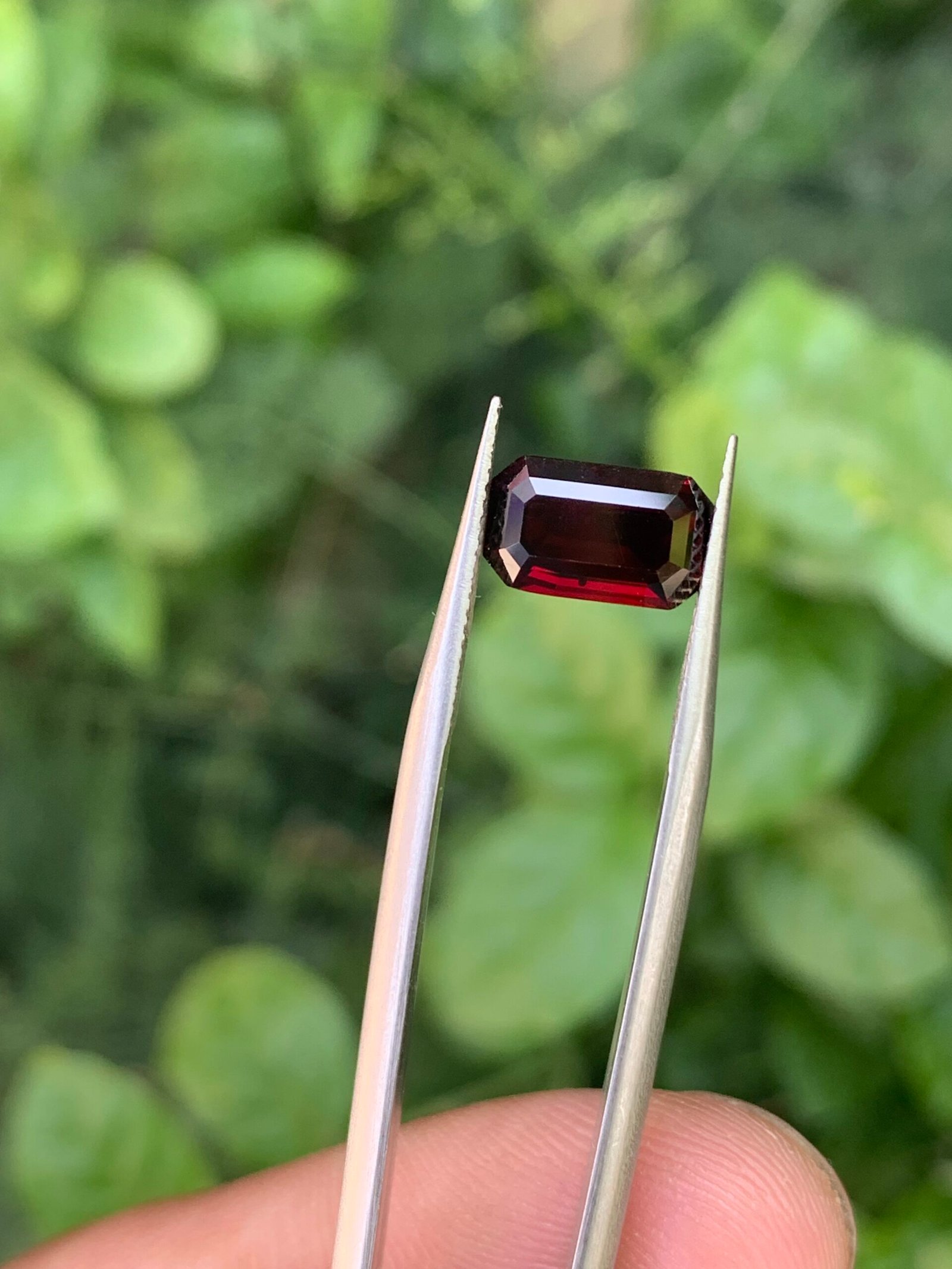 VVS quality pigeon blood ruby 2 ct - Image 3