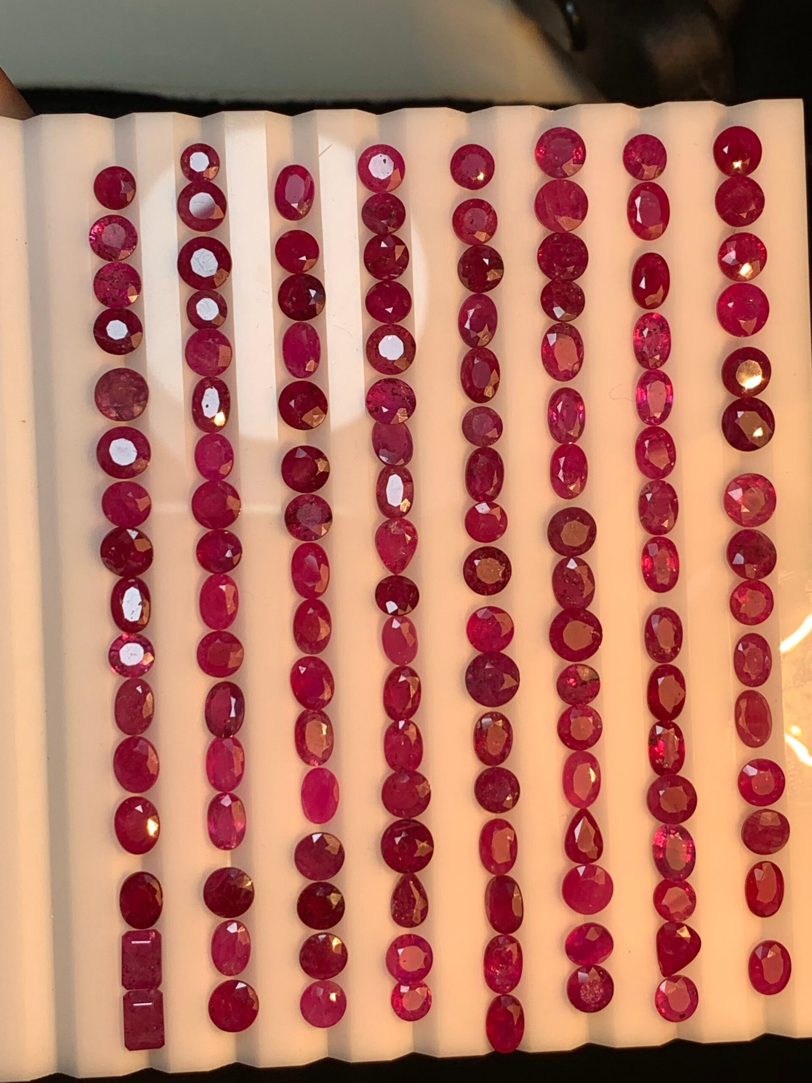 Fine quality calibrated Natural rubies 95 cts - Image 3