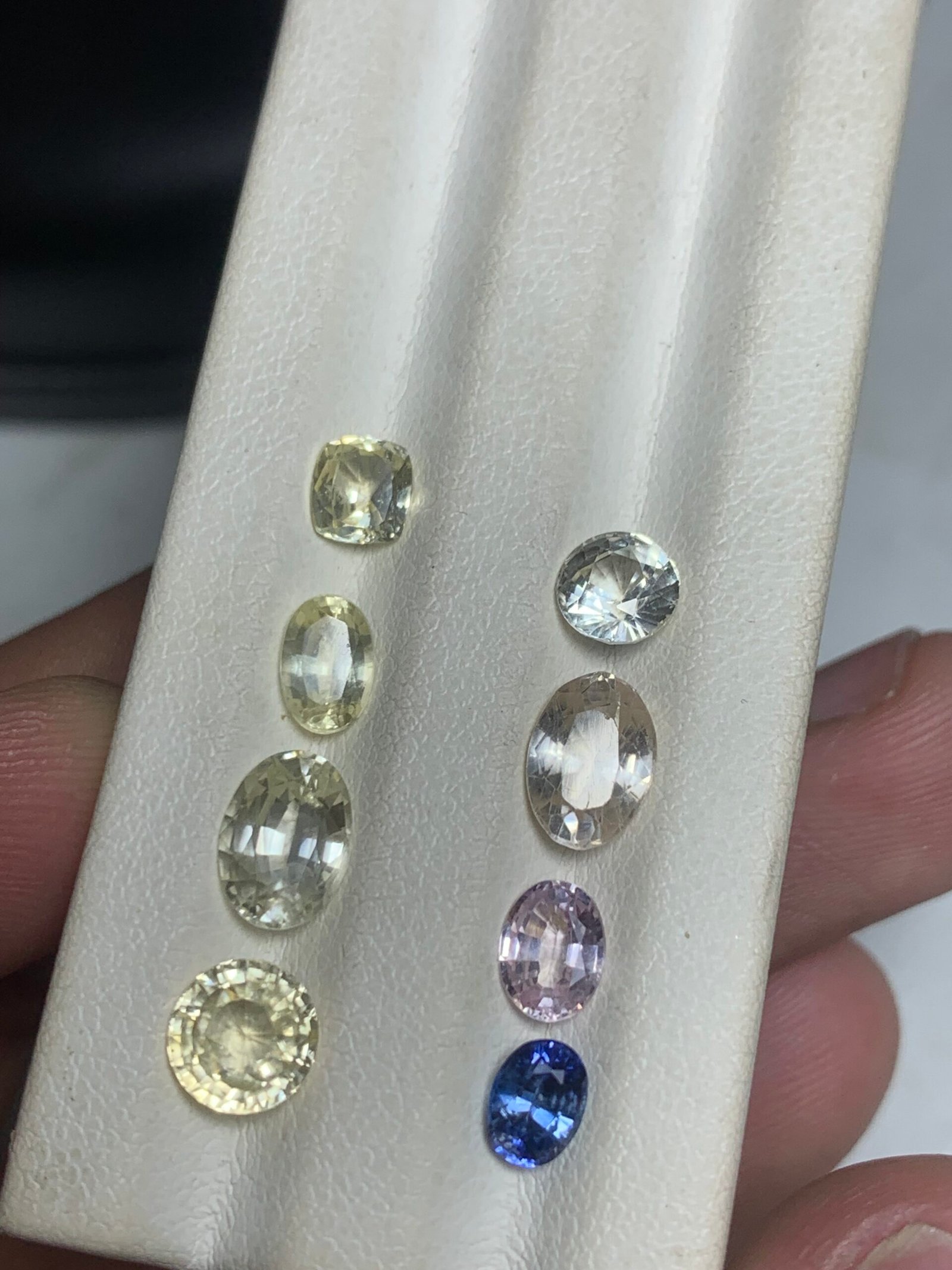 Ceylon Sapphires Collection - Image 6