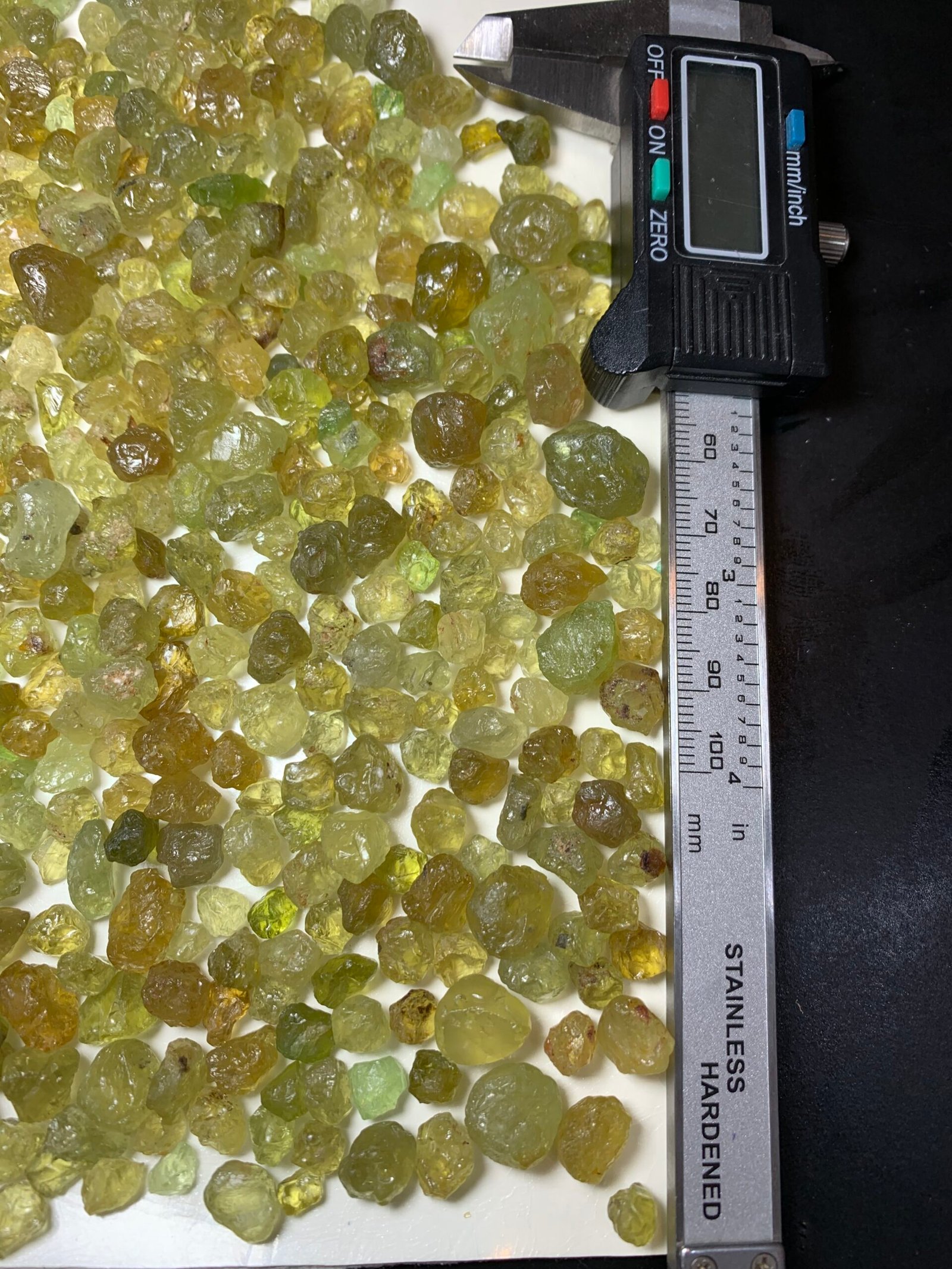 Mali Garnets - facet quality Rough Gemstones 350 g - Image 7