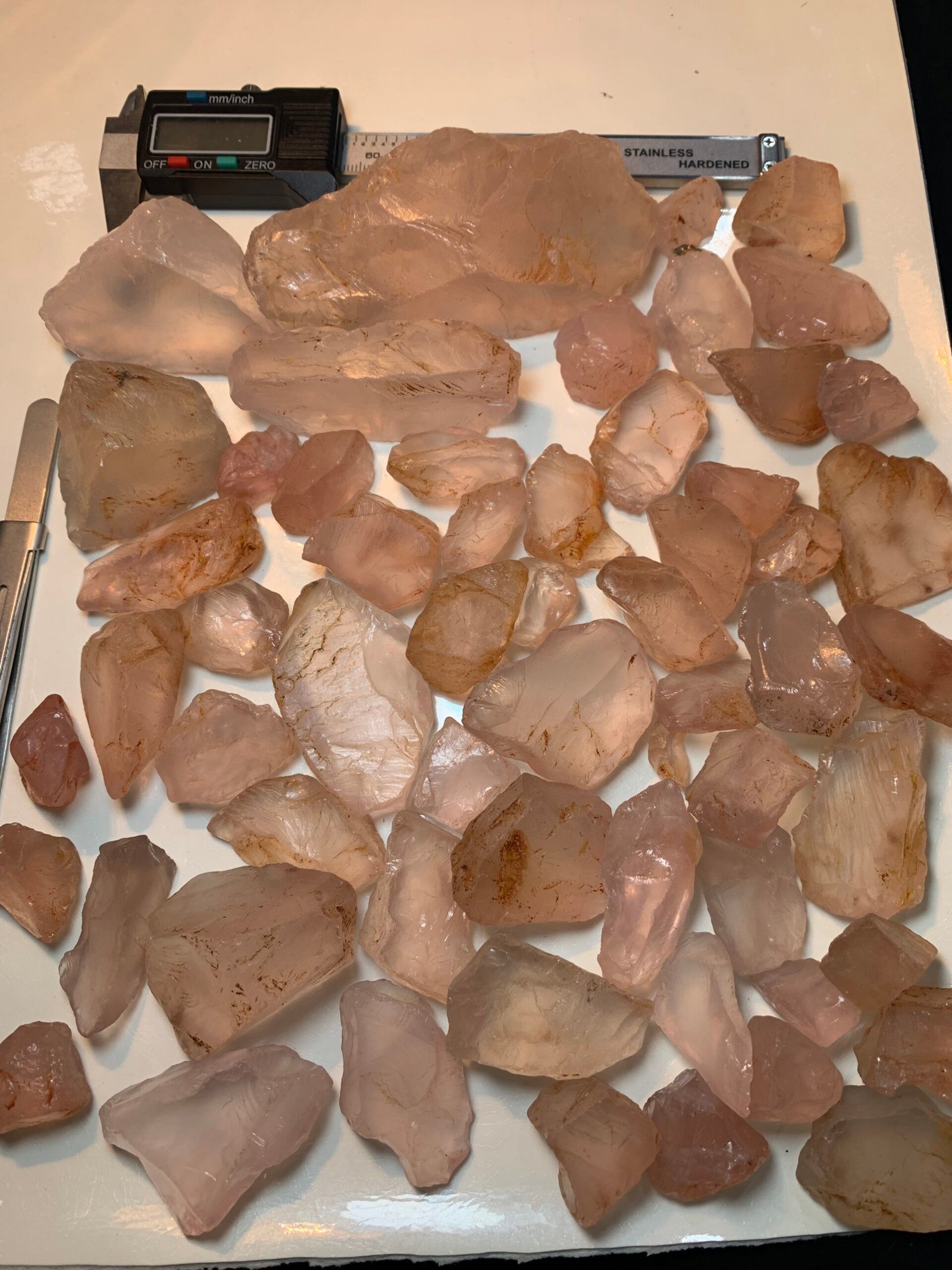 Facet rough Rose quartz - Image 4