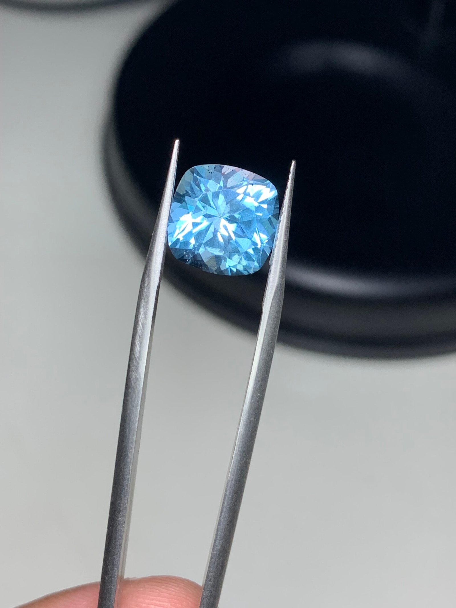 Swiss Blue Topaz Cushion Cut 6.5 ct - Image 5