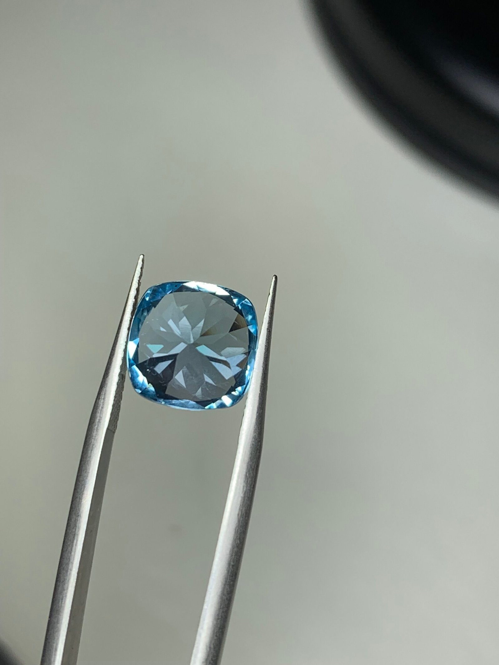 Swiss Blue Topaz Cushion Cut 6.5 ct - Image 6