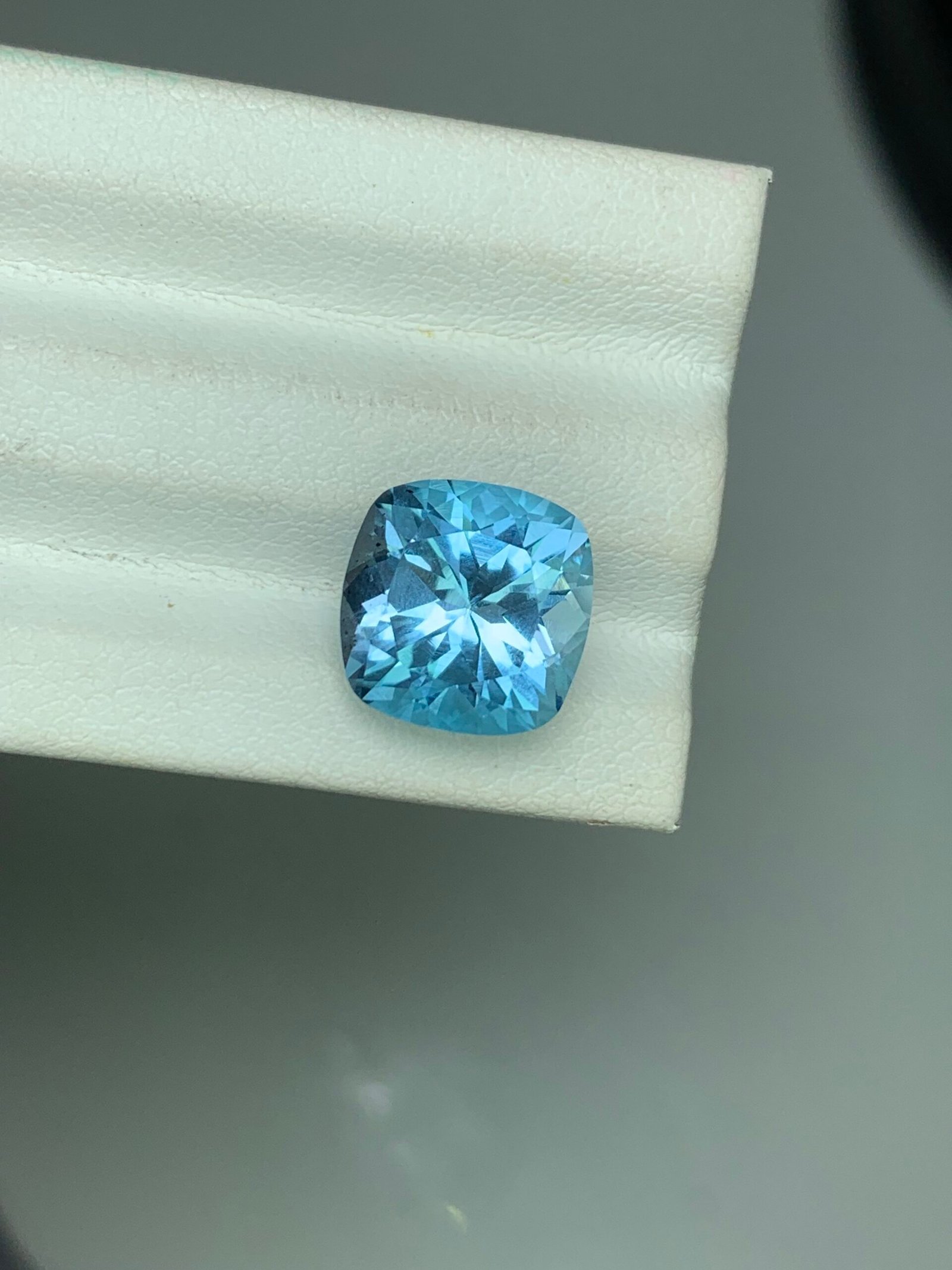 Swiss Blue Topaz Cushion Cut 6.5 ct - Image 8