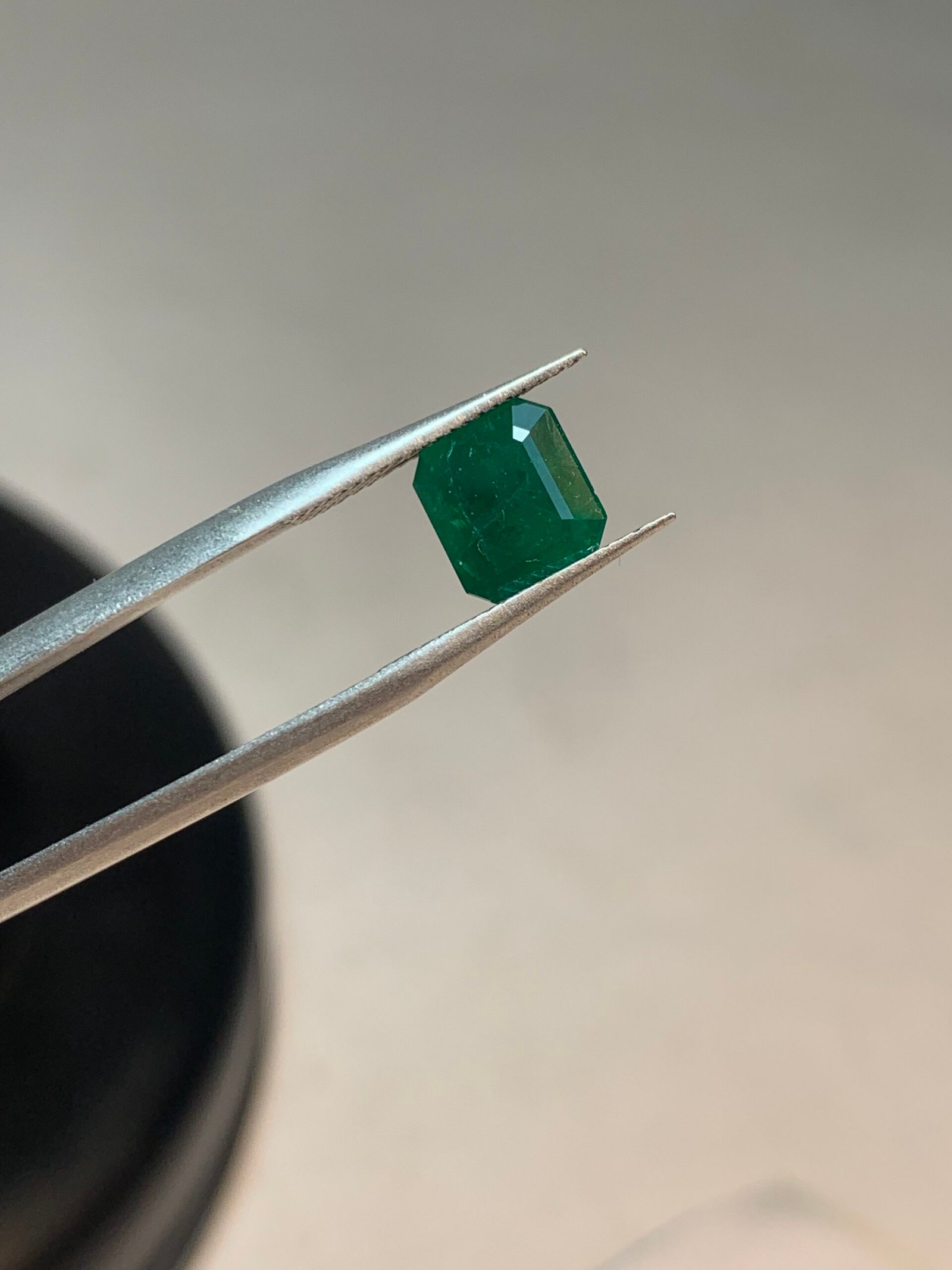 Swat Emerald Cut 1.8 ct - Image 6