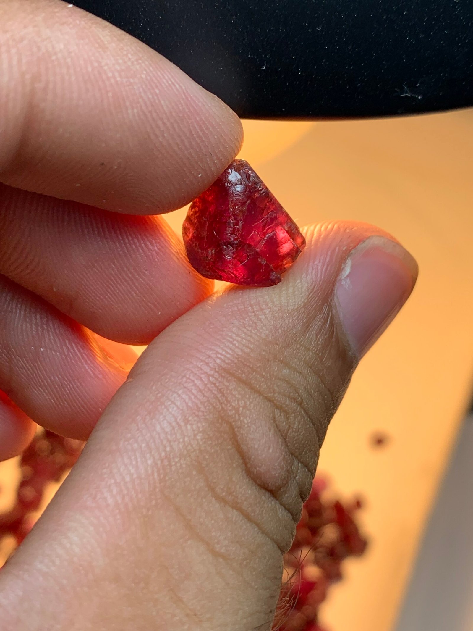 Facet Quality Rough Rubies 1275 Cts - Image 7