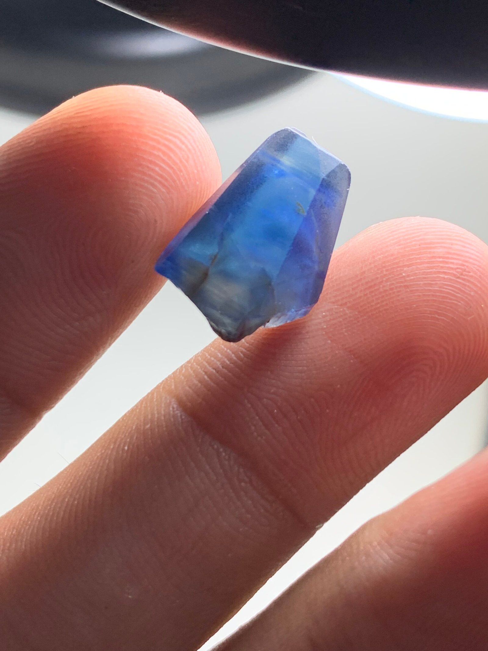 Fine Natural rough Blue Sapphire - 37.5 carats - Image 12