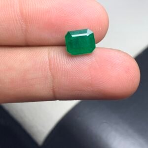 Elegant Swat Emerald 2.2 ct