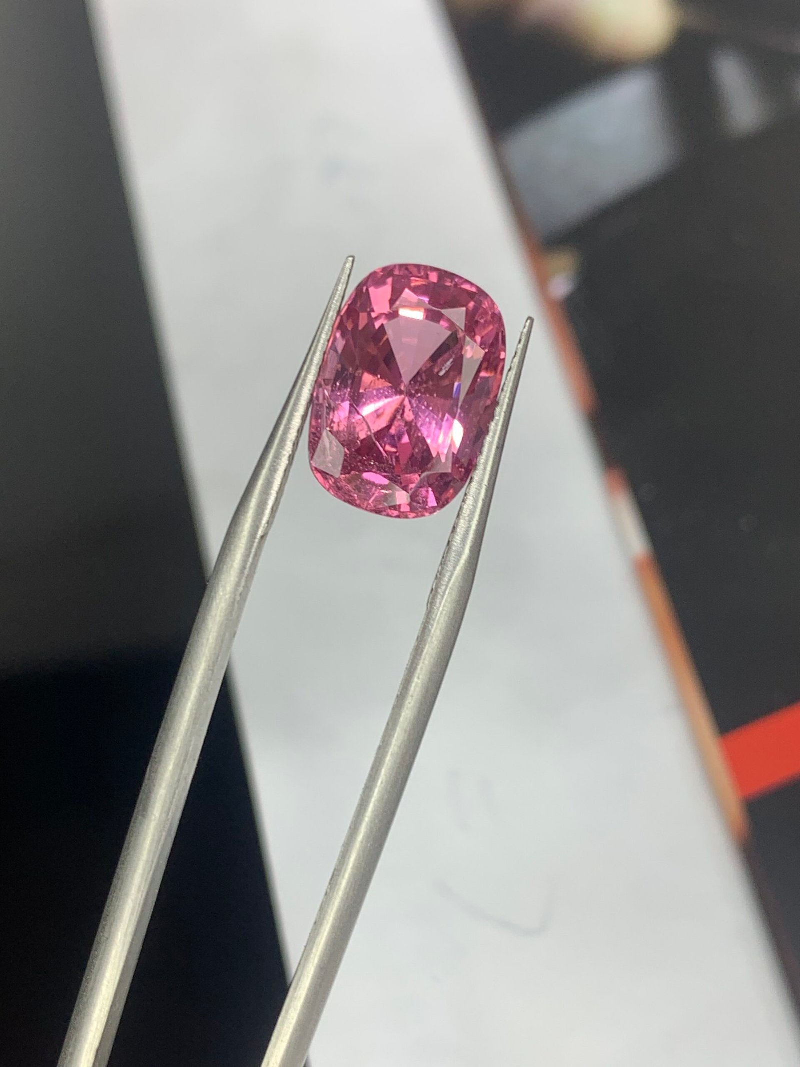 Exceptional High-Quality Pink Spinel 5.6 ct Tajikistan - Image 8