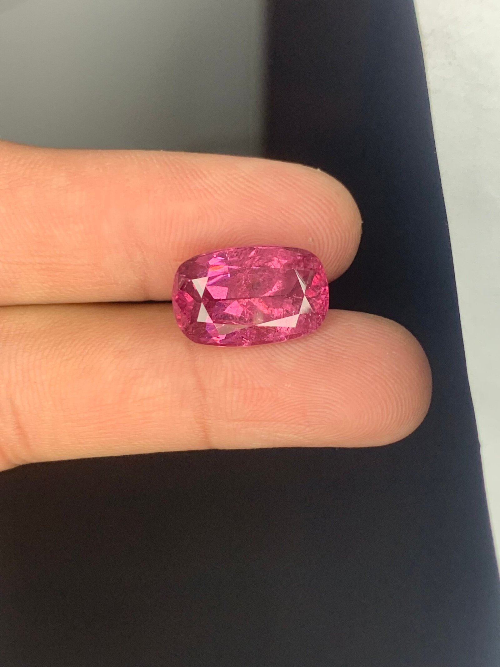 Tajikistan pink Spinel 12 ct high luster - Image 4