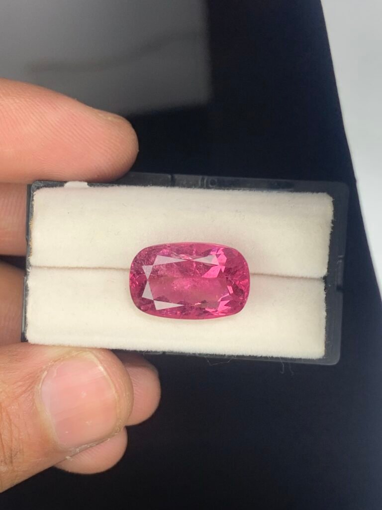 Tajikistan pink Spinel 12 ct high luster